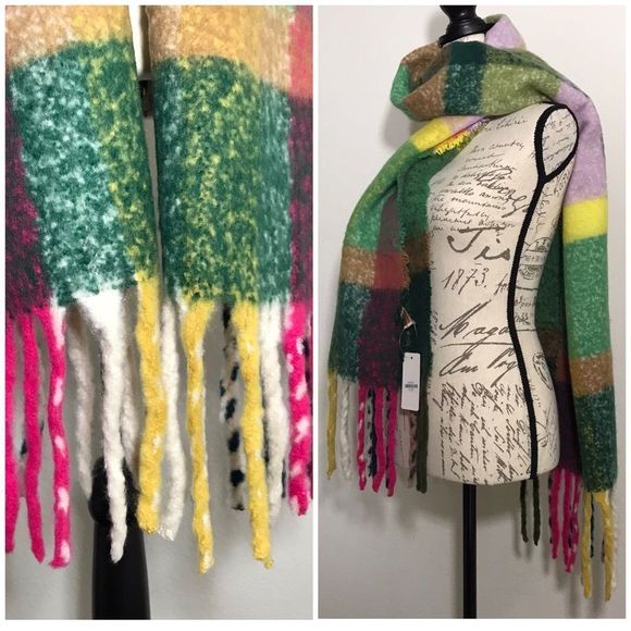 Cozy & Soft Plaid Brushed Scarf in Olive Green Multicolored - Picture 4 of 8